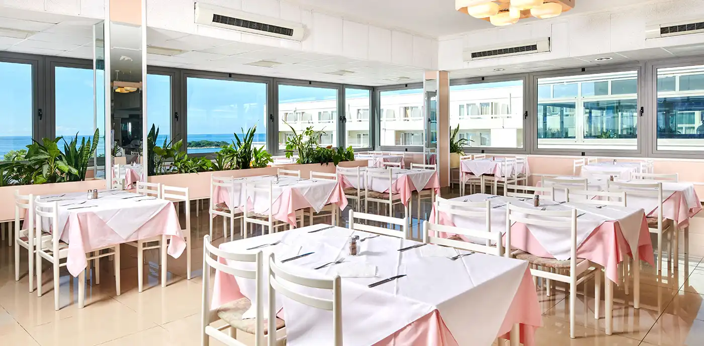 Hotel Delfin